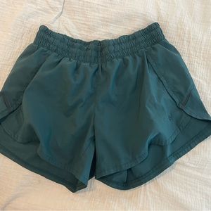 Athleta Shorts Size Small, Dark teal